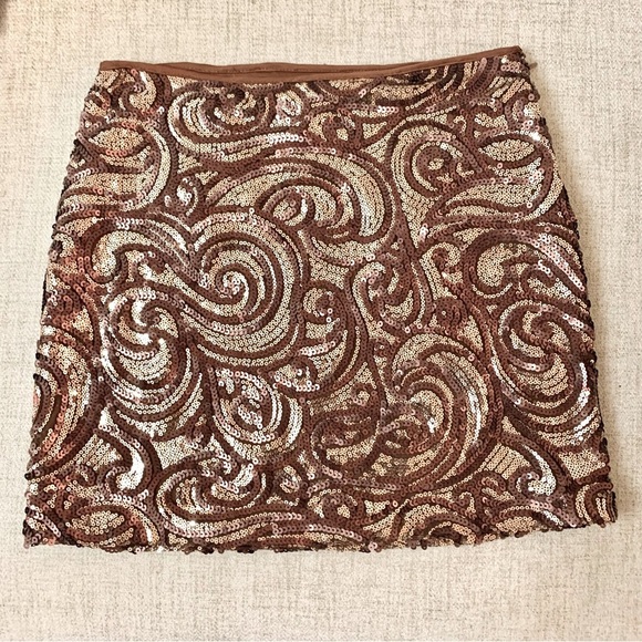 UO Chocolate Red Brown Sequin Swirl Fitted Mini Skirt - Picture 4 of 7